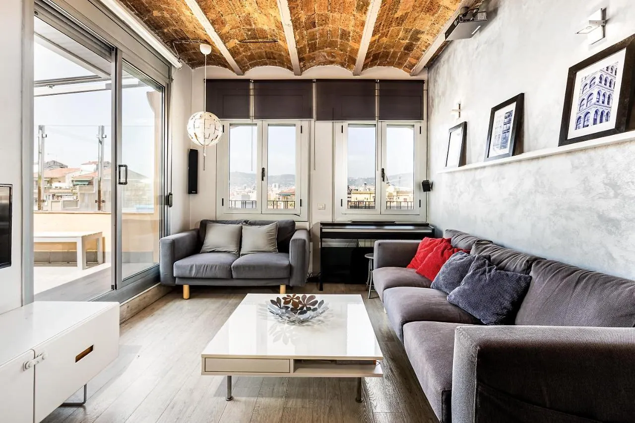 Stunning 2-Bedroom Apartment With Two Terraces Barcelona